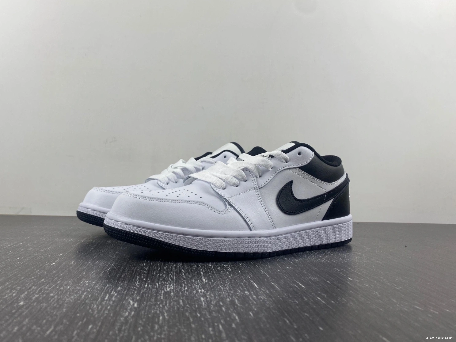553558-132 Low Jordan Men's Black 1 White - 0916